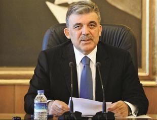 Double-head governing rift deepens