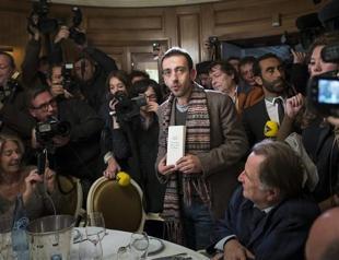 Corsican epic wins Frances top book prize