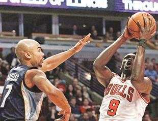 Deng leads Chicago past Orlando Magic