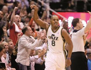 Foye leads Jazz over struggling LA Lakers