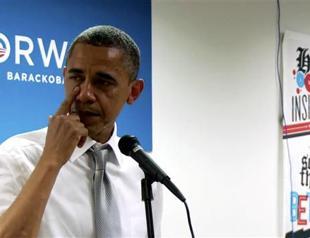 Obama cries as he thanks campaign workers