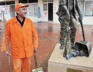 Contracted municipal workers to be staffed