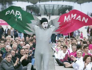 Debate begins for Frances marriage for everyone law