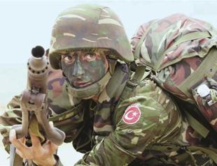 Only 1.500 apply to special army post