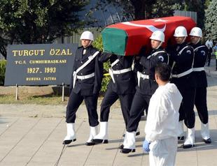 Deceased President Özal to be reburied