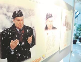 Izetbegovic exhibit attracts audience