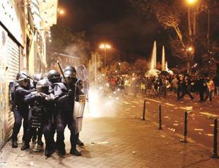 Eurozone slides into official recession for first time since ’09