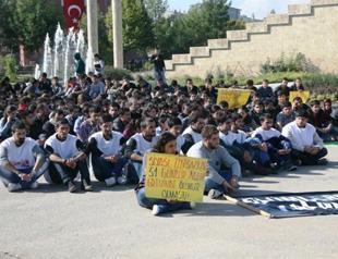 Hunger strikes in Turkish prisons end
