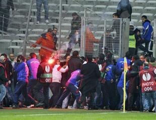 Clashes erupt during Fenerbahçe vs Marseille game