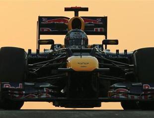 F1 title race comes down to final challenge in Brazil