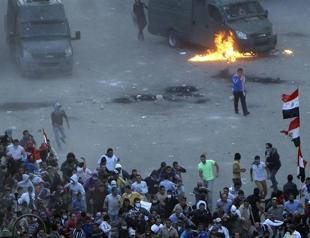 Morsi under growing fire