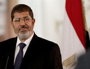 Top judicial body slams Morsis unprecedented attack