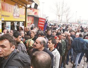 Turks spend more on lottery games