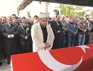 Police chief laid to rest following suicide