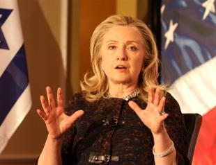 Israeli settlement expansion sets back peace bid: Clinton