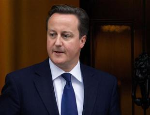 Harry Potter author dismayed by British PM on press