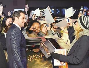 Hobbit movies may bring happy ending