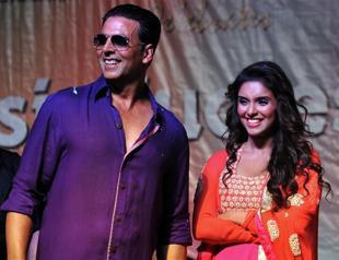 Afghan acid attack victim gets her Bollywood moment