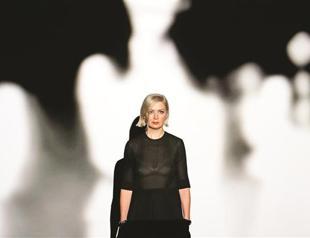 Elizabeth Price wins Turner Prize for arts