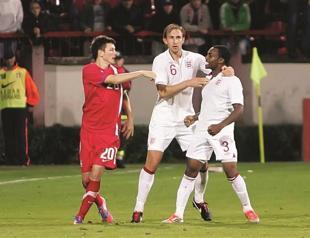 British PM calls for sanctions on Serbia