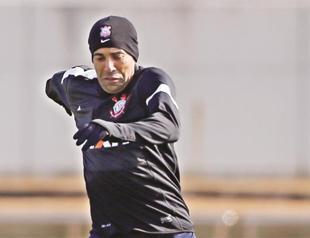 Corinthians refuse cup favorite status