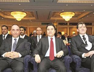 Gov’t dismisses market czar, raising questions