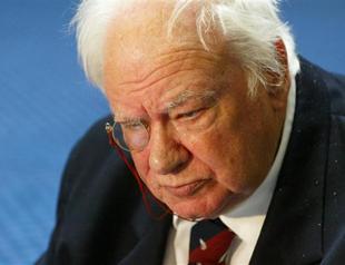 British astronomer Patrick Moore dead aged 89: associates