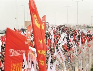 Ergenekon trial grows bigger amid protests