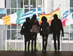 European Union agrees to boost trade with Latin America