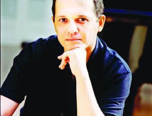 Anouar Brahem Trio on stage