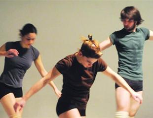 Dance improvisation at Akbank Sanat