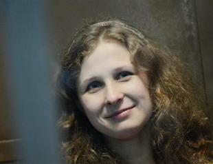 Jailed Pussy Riot member slams routine in grey camp