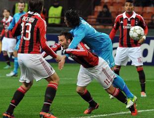 Zenit fans call on club to avoid black, gay players