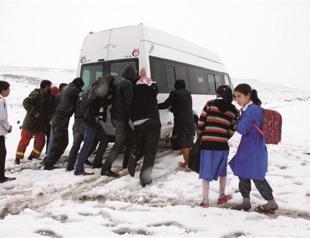 Heavy snow, cold hit eastern Turkey