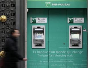 Hitler parody leaves French bank BNP red-faced