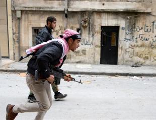 Syrian rebels buying arms from the regime