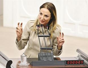 CHP files complaint on Arınç after gender row