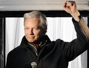 WikiLeaks to release files on every country in 2013: Assange