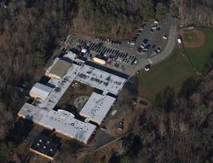 US police arrest girl who threatened high school slaughter