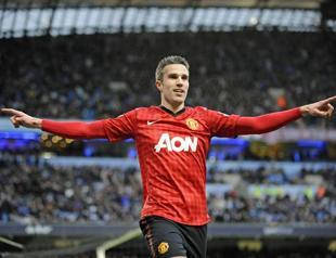 Van Persie missing piece in Fergies title jigsaw