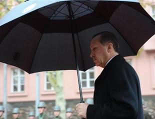 Intel agency probes bugs in Turkish PM’s office