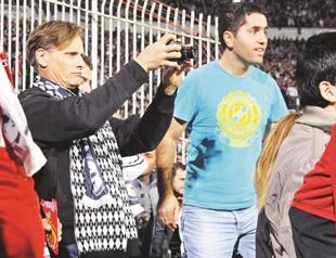 Lord of the Rings’ actor gets hooked on Beşiktaş