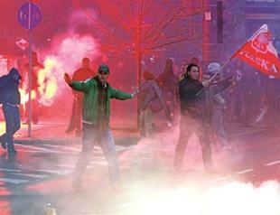 Polish national day march turns violent