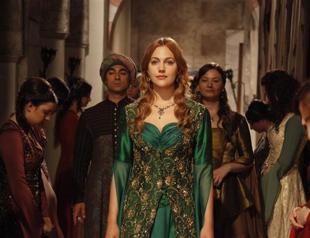 ‘It’s not real,’ scholars tell critics of historical dramas