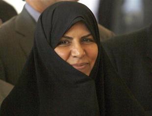 Iran president sacks cabinets sole woman