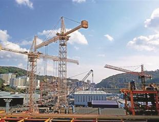 South Korea slashes 2012 growth outlook by 1 percent