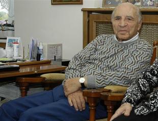 Leading industrialist, art lover Kocabıyık dies at 88