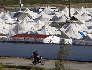 Turkish officials: 2 Syrian generals defect