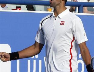 Djokovic back to winning ways in Abu Dhabi