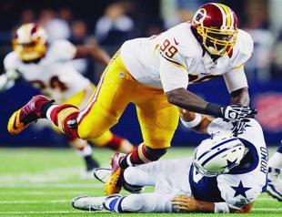 Cowboys, Redskins battle for division crown